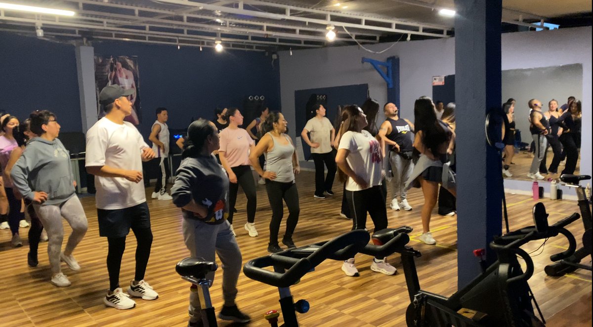 Clase con instructor - Pimpos Gym